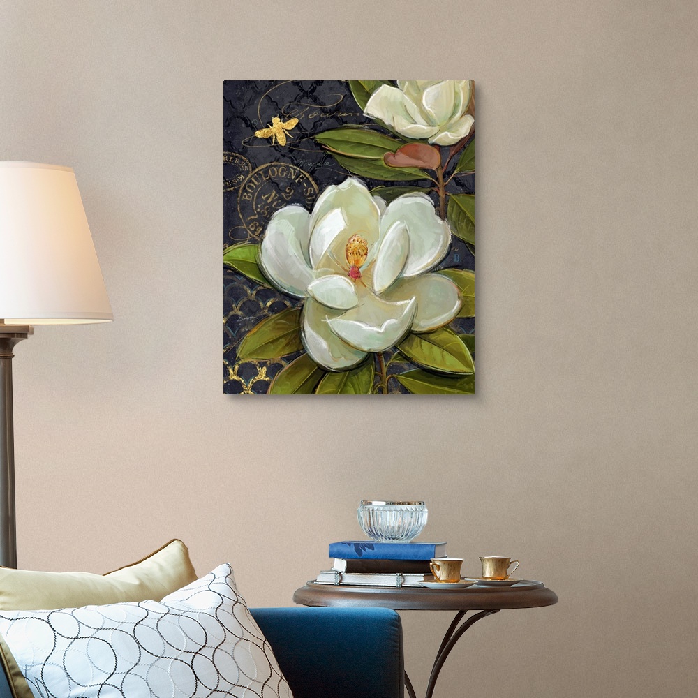 A traditional room featuring Exquisite floral treatment adds elegant beauty to any room.