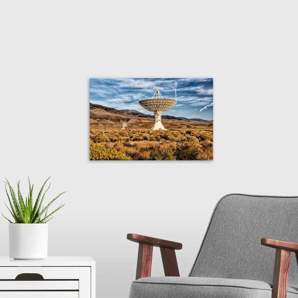 A modern room featuring Biship, California, The Owens Valley Radio Observatory, USA.