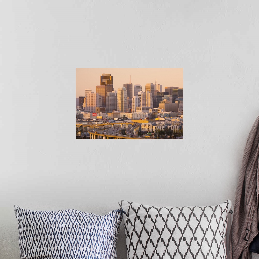 A bohemian room featuring USA, California, San Francisco, Potrero Hill, view of downtown and I-280 highway, dusk