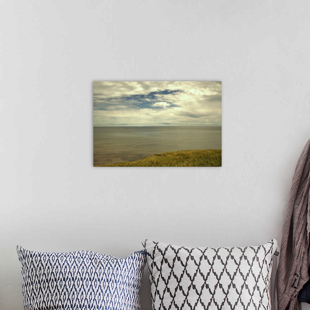 A bohemian room featuring Canada, Prince Edward Island. Horizon over ocean