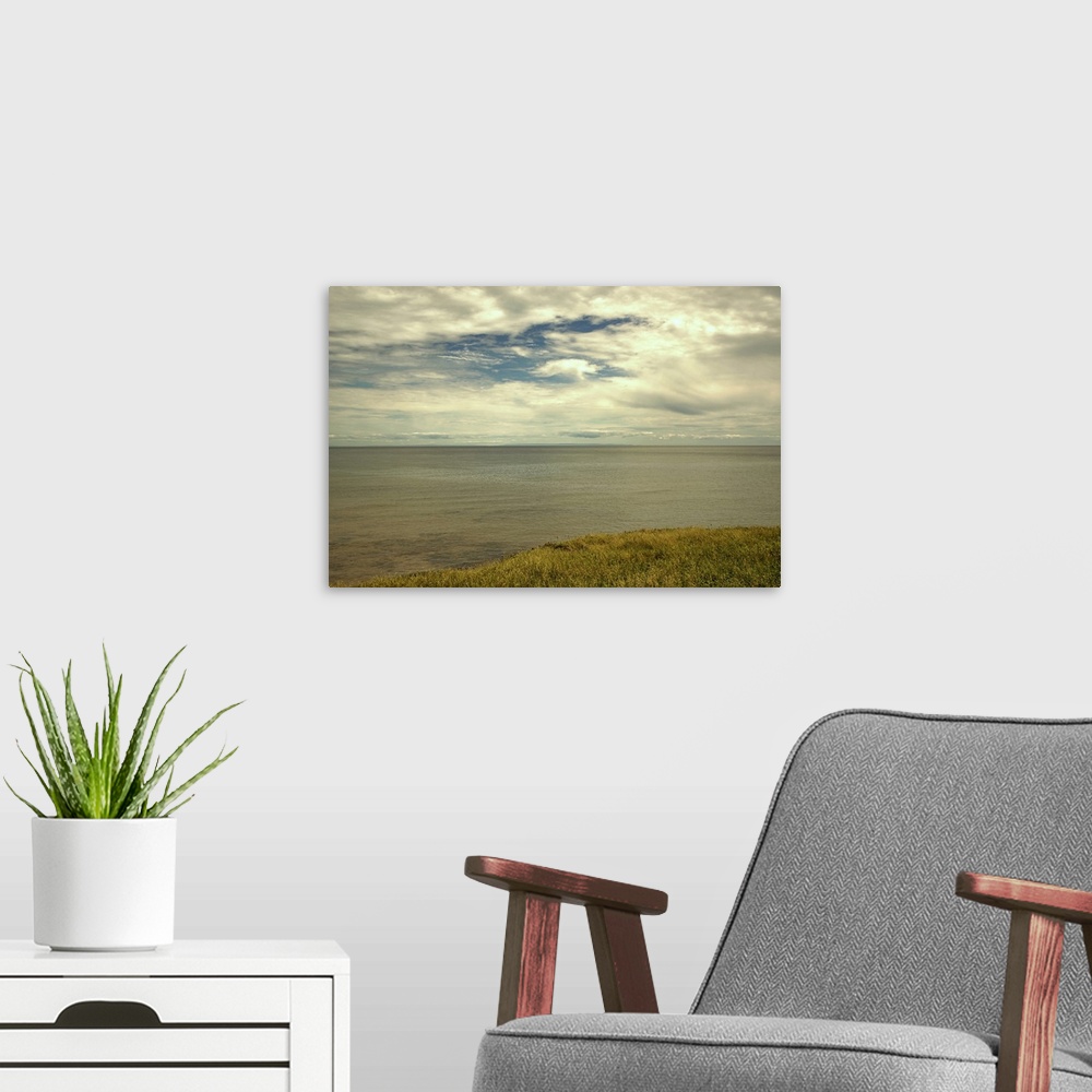 A modern room featuring Canada, Prince Edward Island. Horizon over ocean