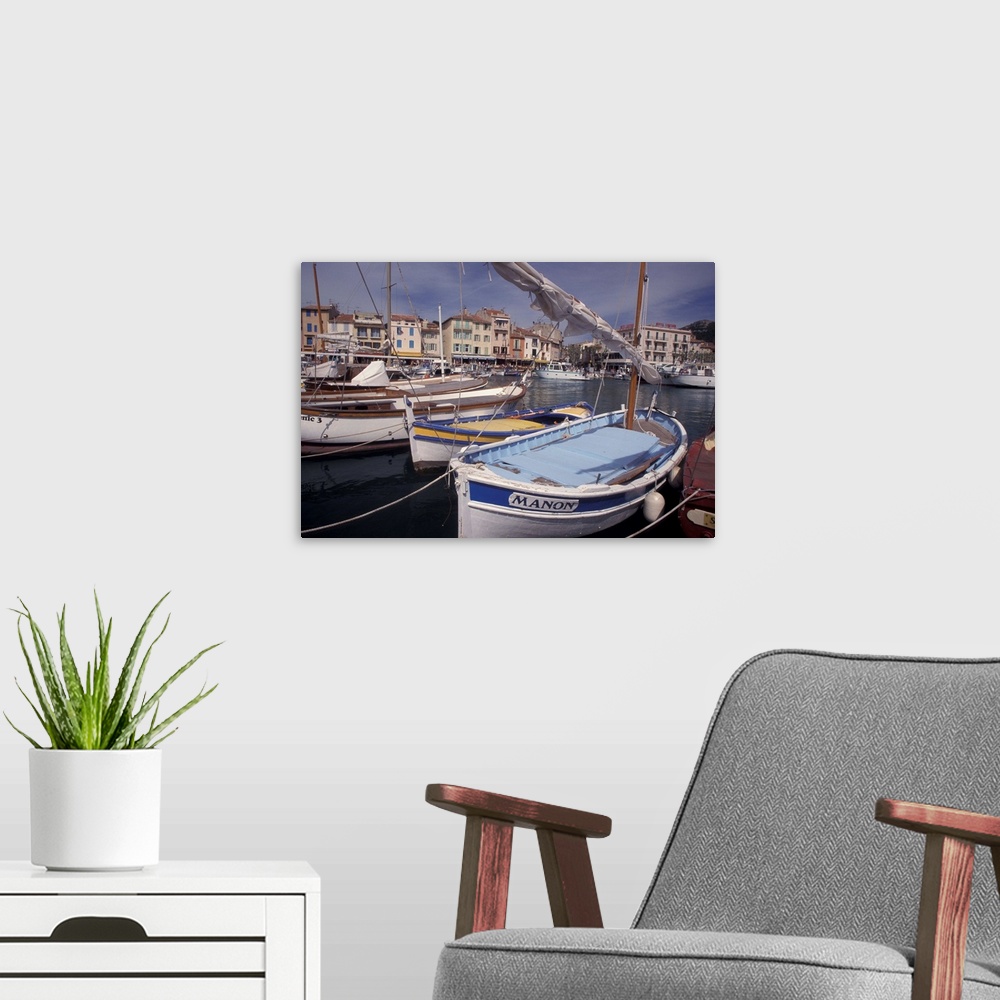 A modern room featuring Europe, France, Cassis, harbor