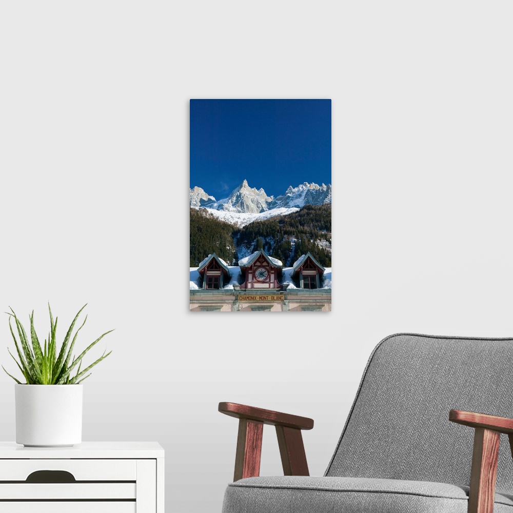 A modern room featuring FRANCE-French Alps (Haute-Savoie)-CHAMONIX-MONT-BLANC:Le Montenvers / Winter Train du Montenvers ...