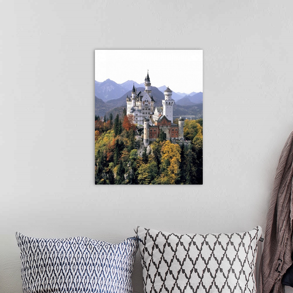 A bohemian room featuring Germany, Neuschwanstein Castle