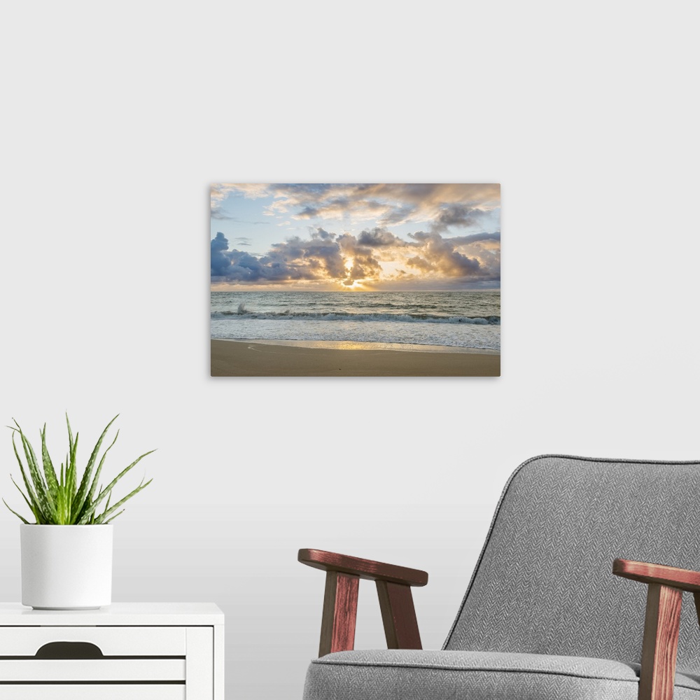 A modern room featuring Hawaii, Kauai, Kealia Beach Sunrise