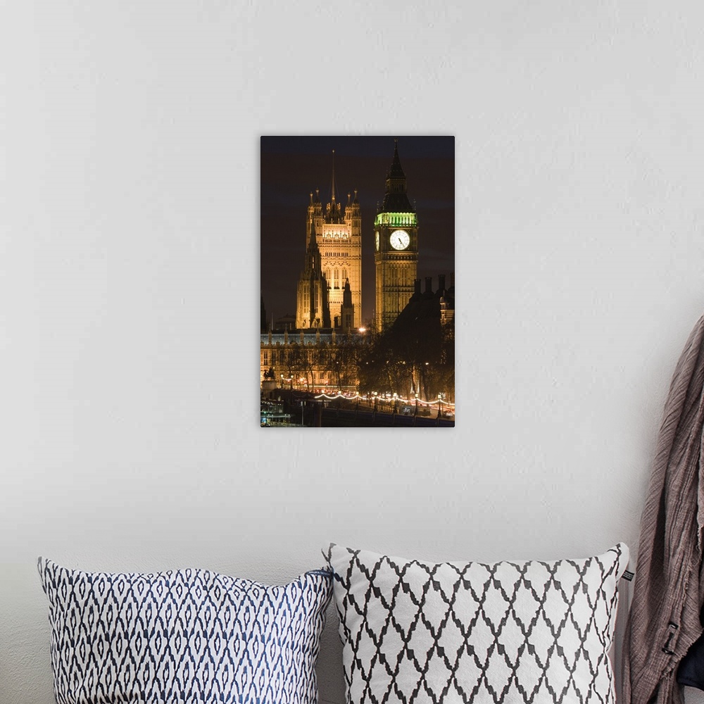 A bohemian room featuring ENGLAND-London:.Houses of Parliament / Evening