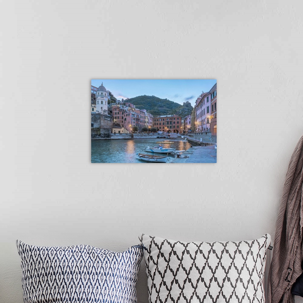 A bohemian room featuring Italy, Cinque Terre, Vernazza.