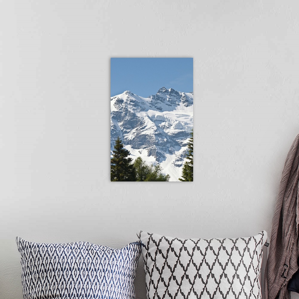 A bohemian room featuring Jungfrau Region, Switzerland. Jungfrau massif from Murren.