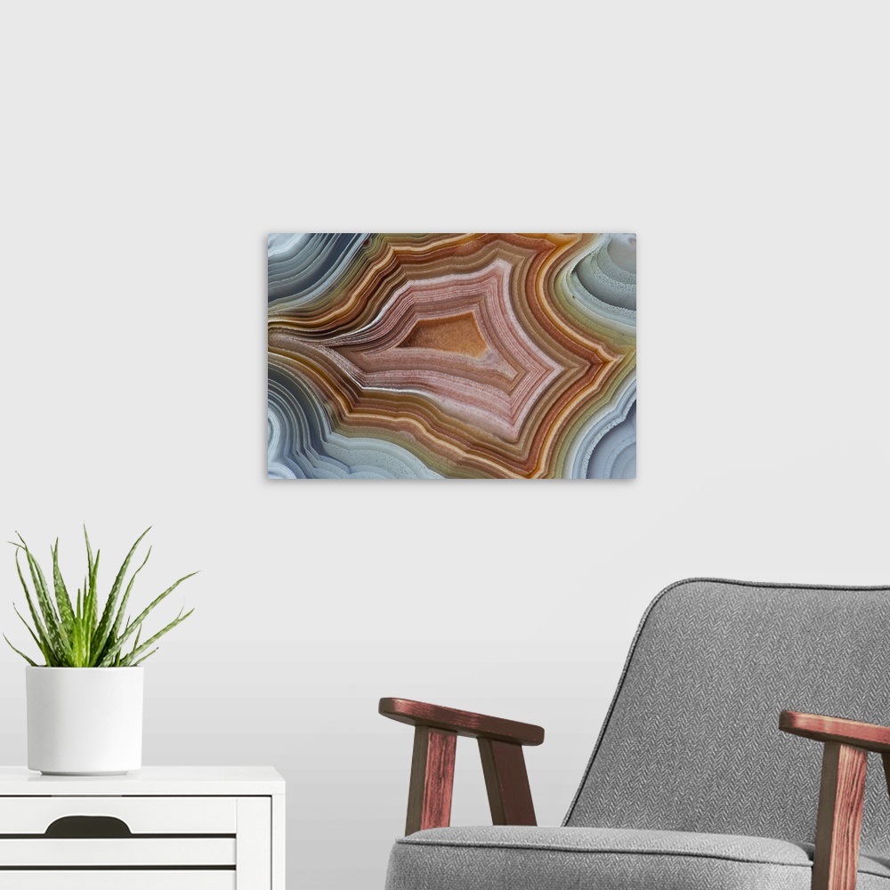 A modern room featuring Mexican Banded Agate Quartzsite, Arizona