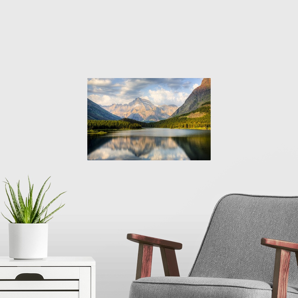 A modern room featuring MT, Glacier National Park, Many Glacier, Swiftcurrent Lake
