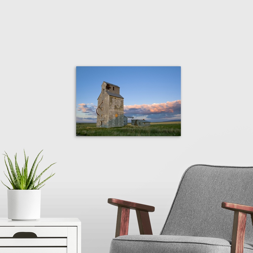 A modern room featuring The old granary elevator at Ross fork near Lewistown Montana