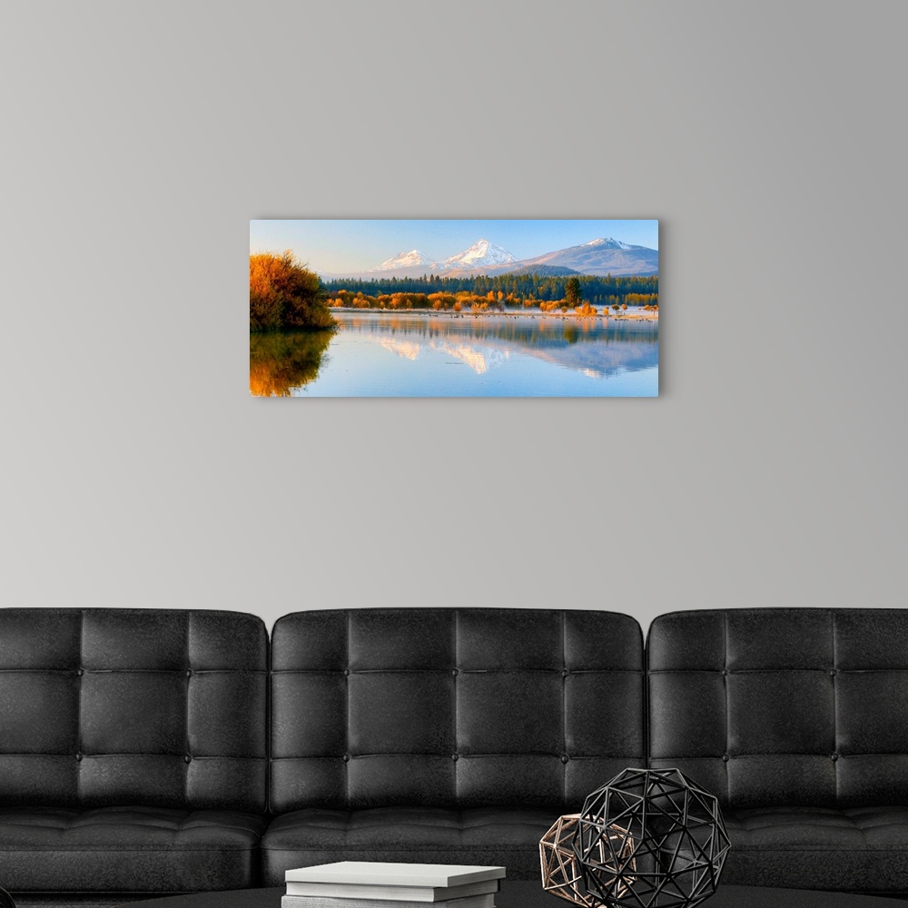 A modern room featuring United States, Oregon, Bend, Black Butte Ranch, Fall Foliage and Cascade Mountains