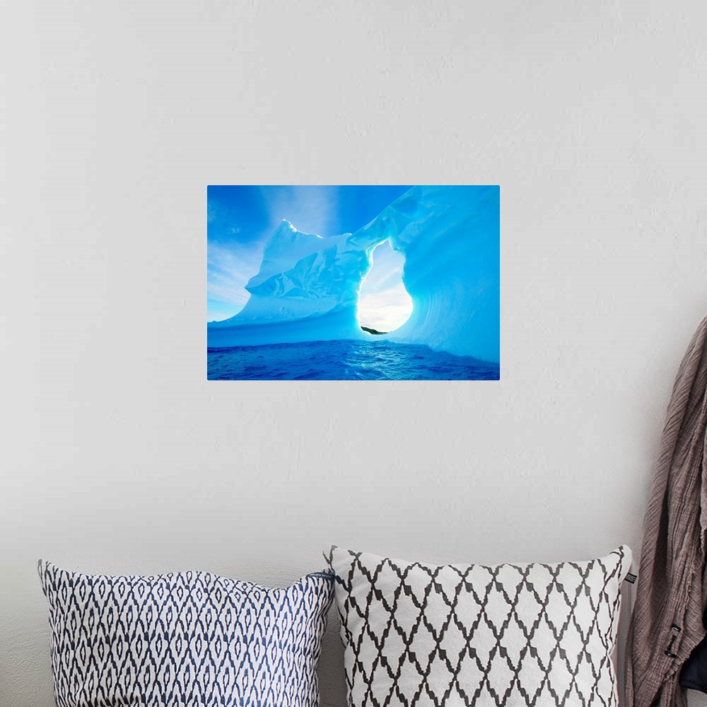 A bohemian room featuring Antarctic, Iceberg