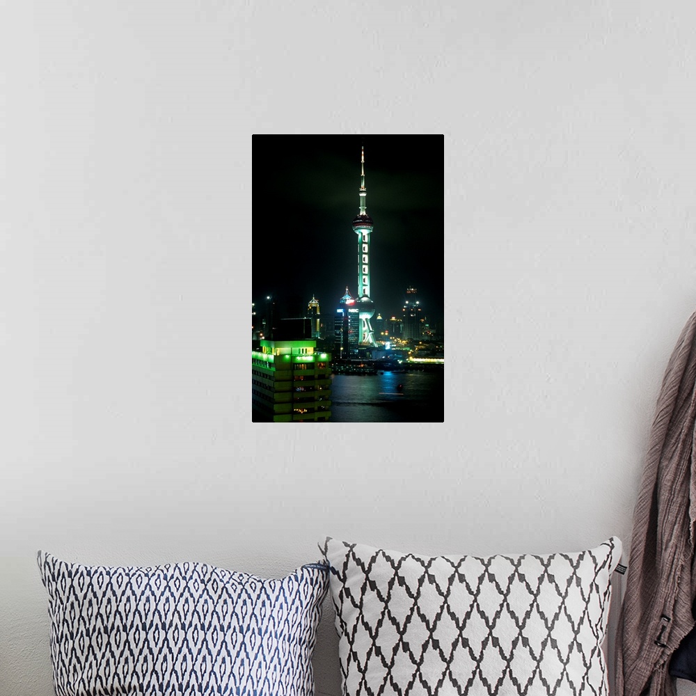 A bohemian room featuring Asia, China, Shanghai, Pudong New Area, Orient Pearl TV Tower and Huangpu river