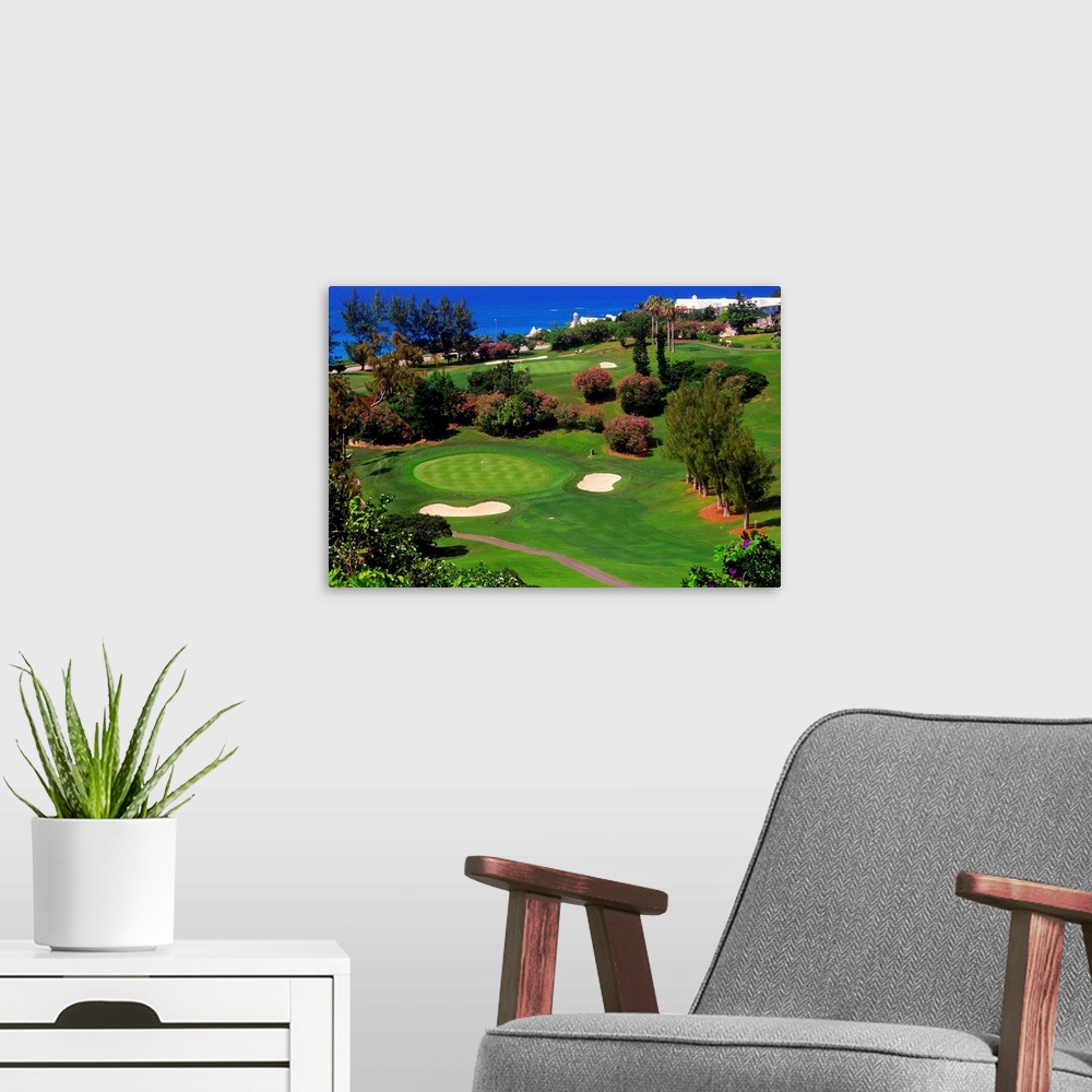 A modern room featuring Bermuda, Fairmont Southampton Golf Club