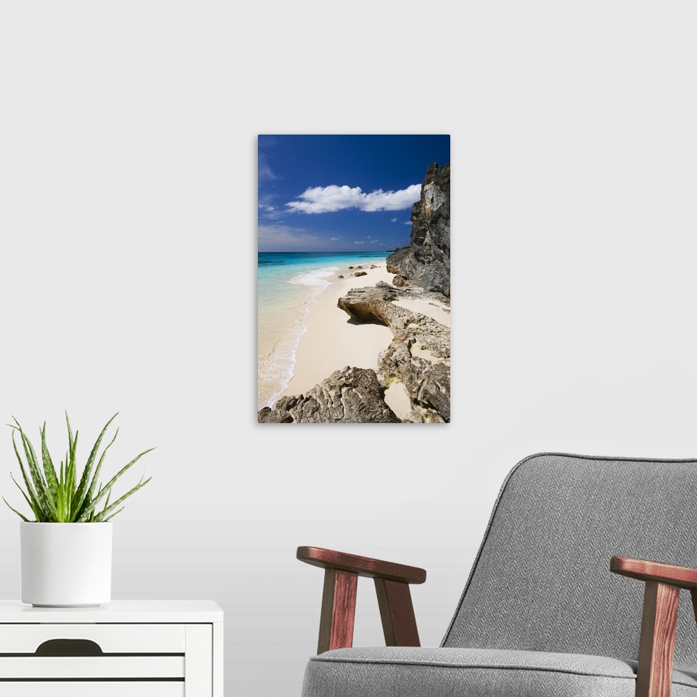 A modern room featuring Bermuda, Warwick Parish, Atlantic ocean, Astwood Park, Astwood Beach