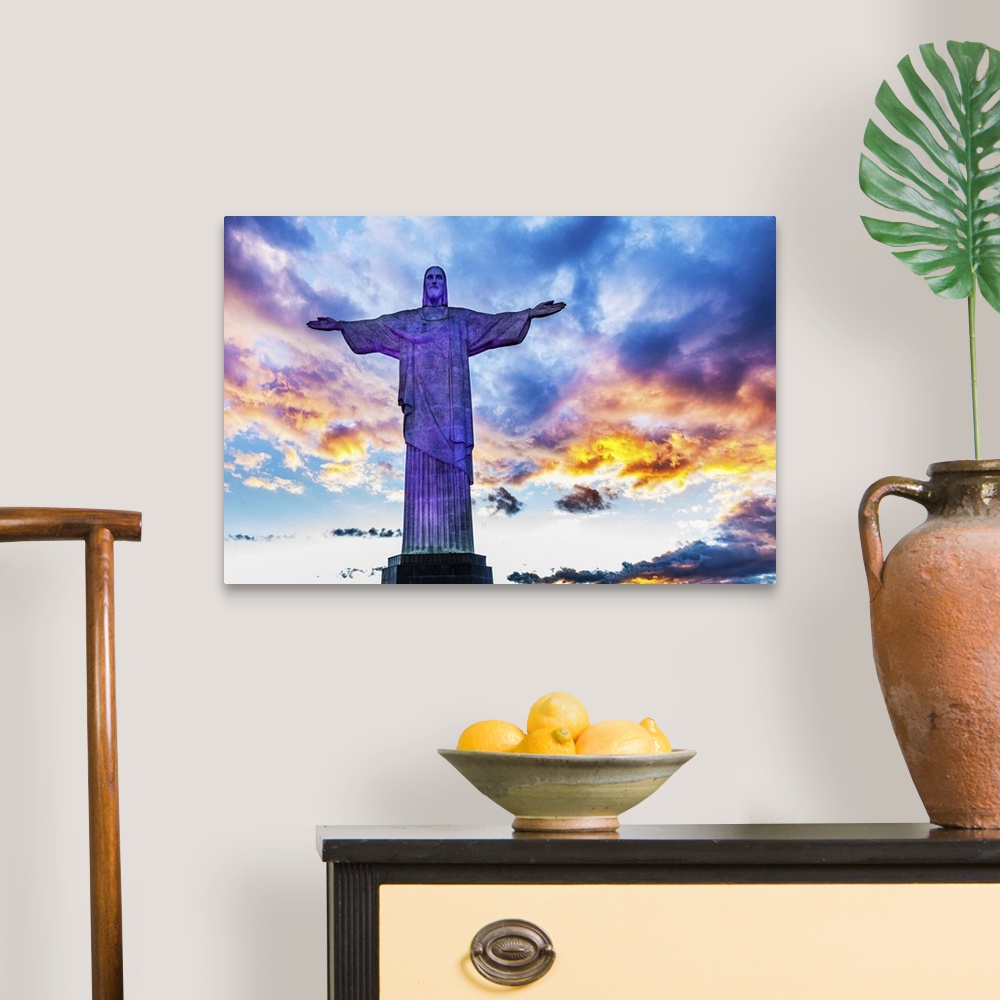 A traditional room featuring Brazil, Rio de Janeiro, Corcovado, Christ the Redeemer.