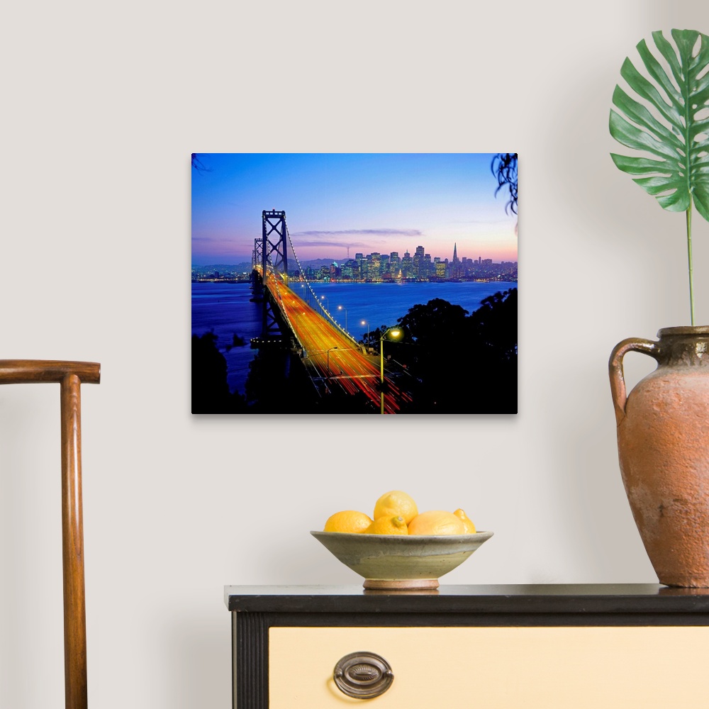 A traditional room featuring California, San Francisco, Bay Bridge and skyline at night
