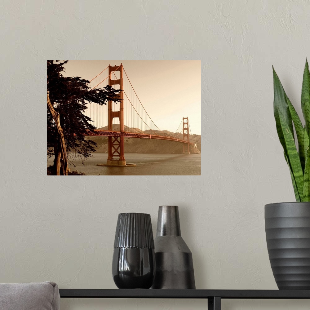 A modern room featuring USA, California, San Francisco, Golden Gate Bridge.
