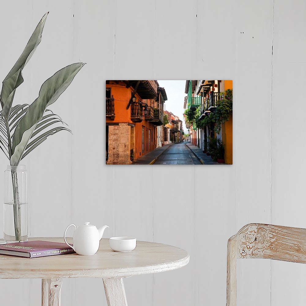 A farmhouse room featuring Colombia, Bolivar, Cartagena de Indias, Street scene
