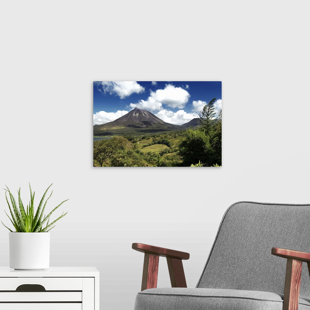 A modern room featuring Costa Rica, Alajuela, Arenal Volcano National Park, La Fortuna