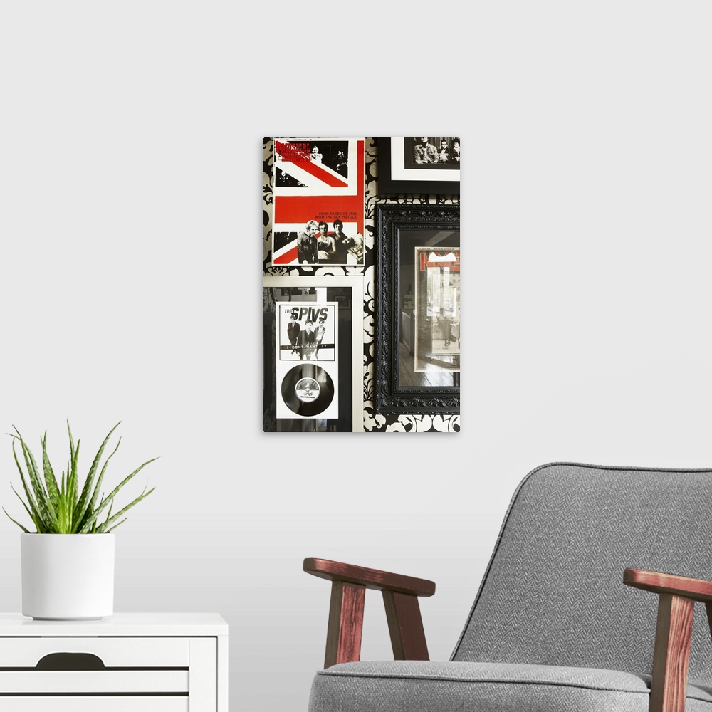 A modern room featuring England, London, The Hope and Anchor Pub, Islington