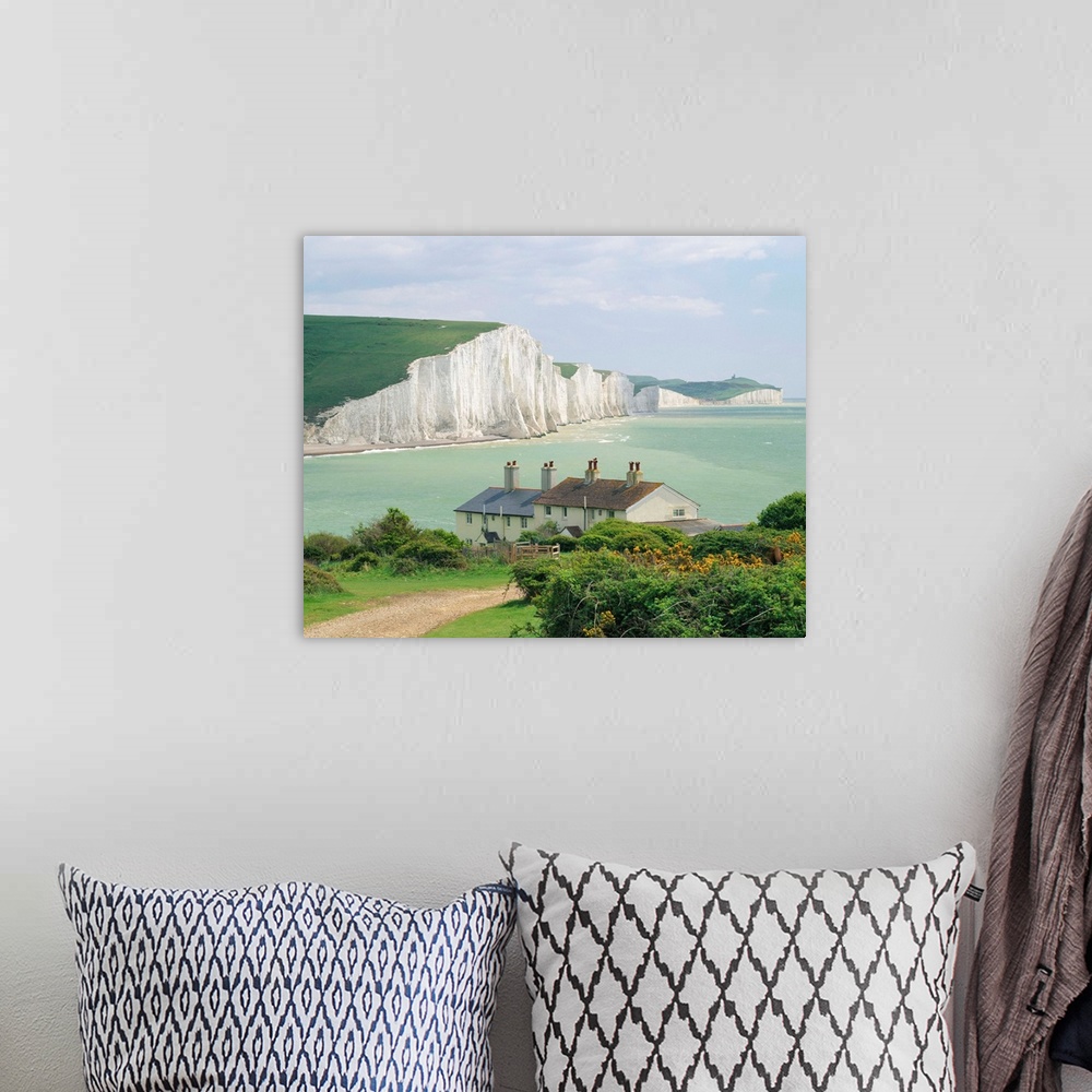 A bohemian room featuring England, Sussex, Seven Sisters cliffs, view from Seaford town