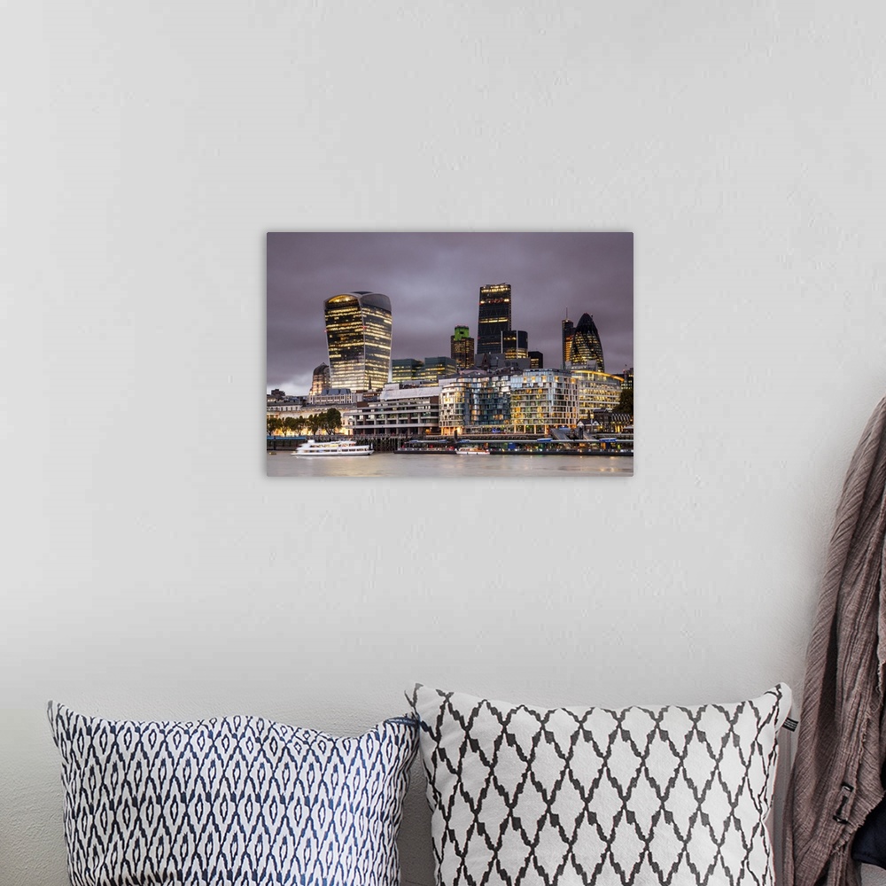 A bohemian room featuring UK, England, Great Britain, Thames, London, City of London, Financial district.