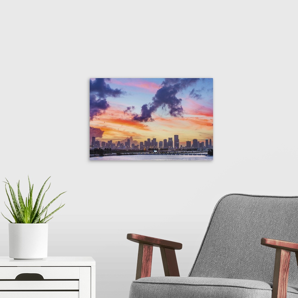 A modern room featuring Florida, Atlantic ocean, Miami Beach, Skyline at sunset