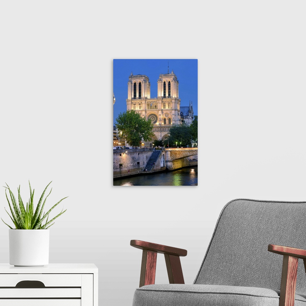 A modern room featuring France, Ile-de-France, Seine, Ville de Paris, Paris, Notre Dame de Paris