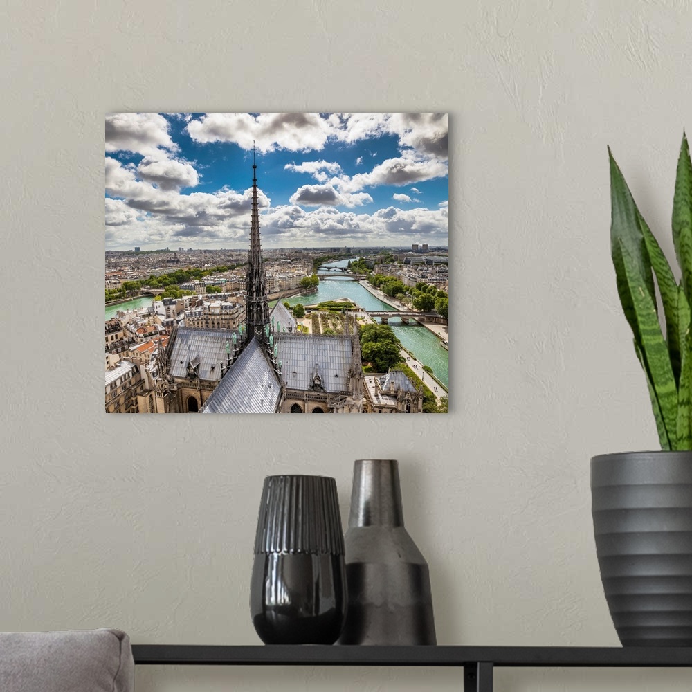 A modern room featuring France, Ile-de-France, Seine, Ville de Paris, Paris, Ile de la Cite, Ile Saint-Louis, Notre Dame ...