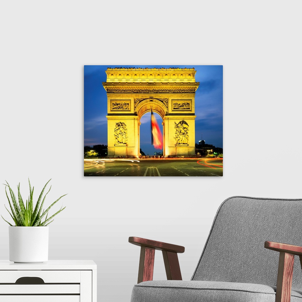 A modern room featuring France, Paris, Arc de Triomphe