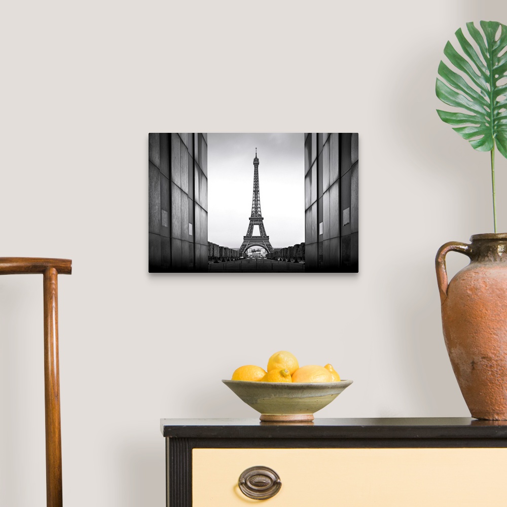 A traditional room featuring France, Paris, Eiffel Tower.