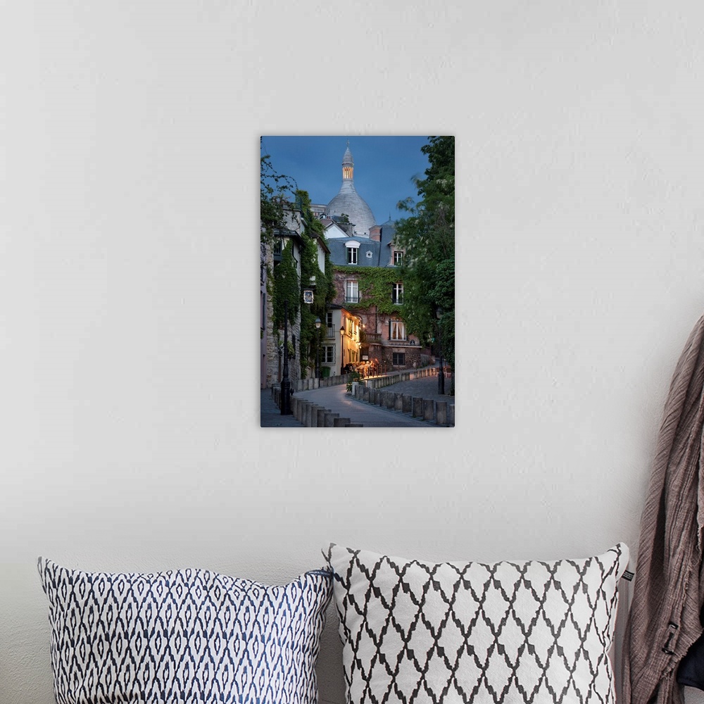 A bohemian room featuring France, Paris, Montmartre, Artist's quarter of Montmartre.