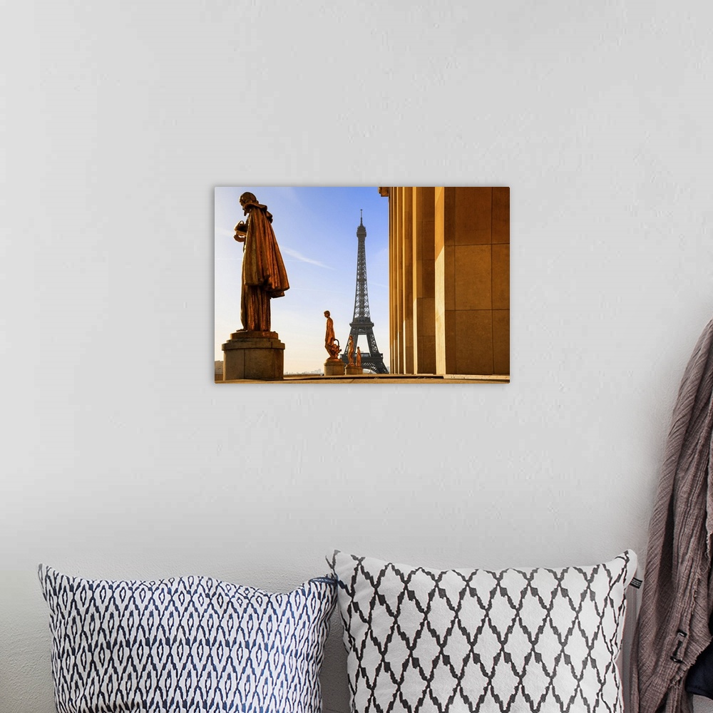 A bohemian room featuring France, Ile-de-France, Ville de Paris, Paris, Invalides, Eiffel Tower, Palais de Chaillot statue ...