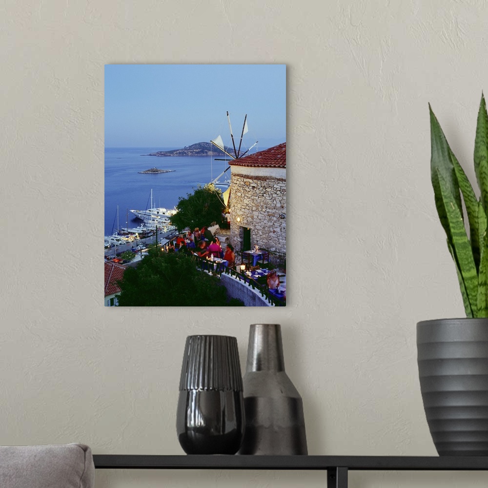 A modern room featuring Greece, Aegean Islands, Skiathos, Skiathos town, Wind Mill restaurant