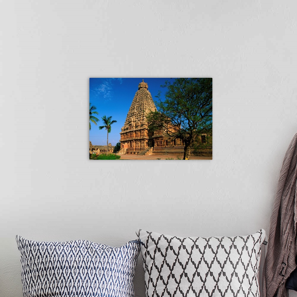 A bohemian room featuring India, Tamil Nadu, Thanjavur, Brihadeshwara Temple