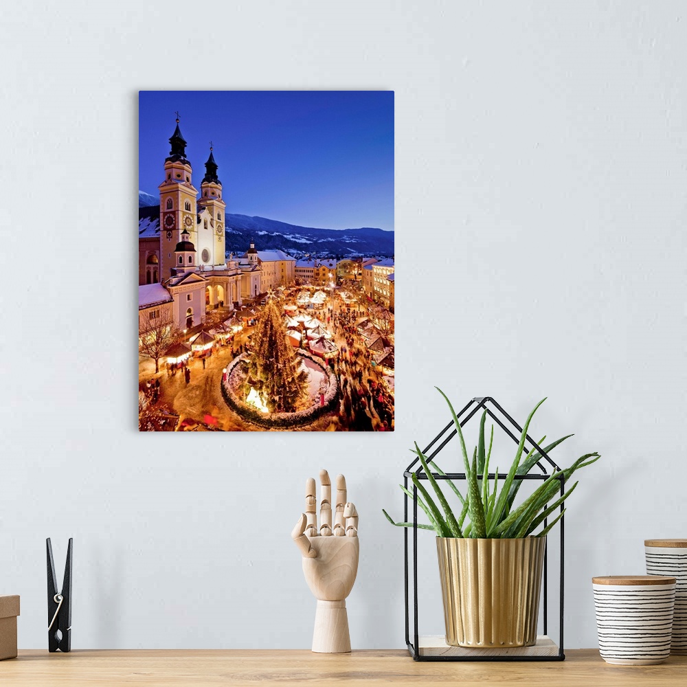 A bohemian room featuring Italy, Isarco Valley, Bressanone, Piazza Duomo, Christmas market
