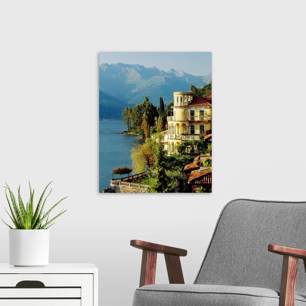 A modern room featuring Italy, Lake Como, Corenno Plinio, villa
