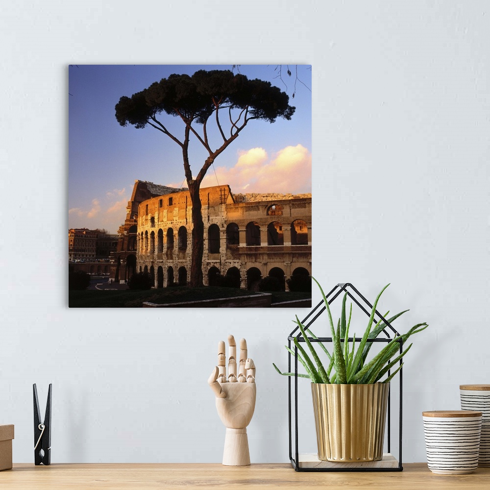 A bohemian room featuring Italy, Rome, Coliseum