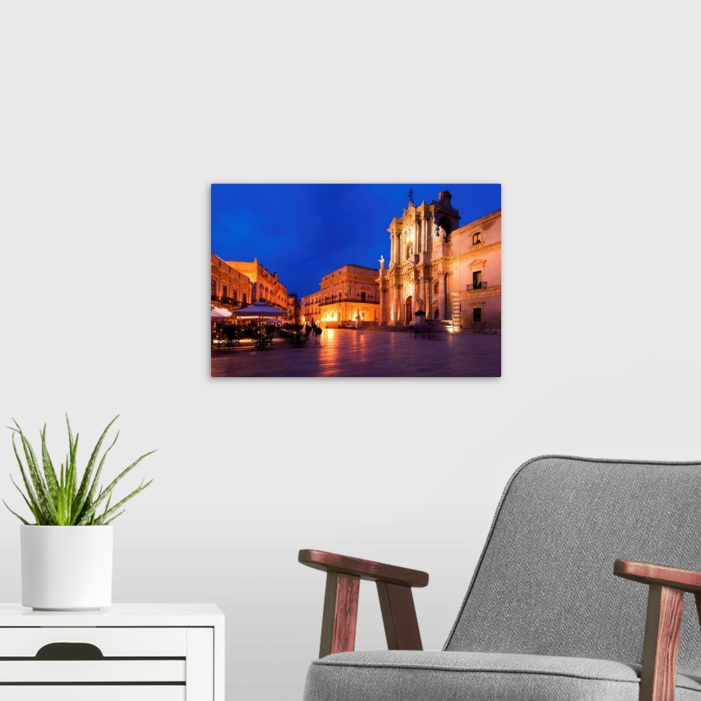 A modern room featuring Italy, Sicily, Siracusa, Ortigia, Piazza Duomo and cathedral
