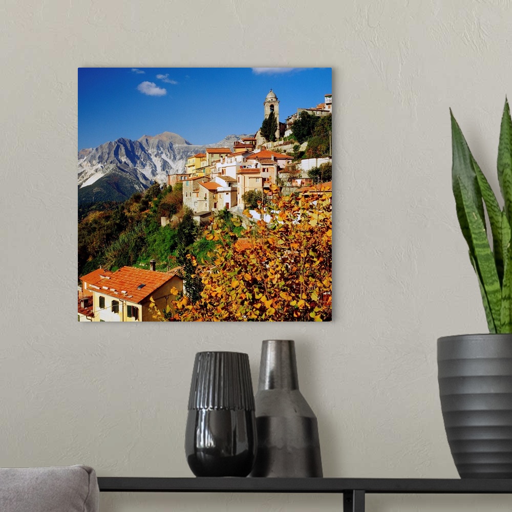 A modern room featuring Italy, Tuscany, Fontia, village near Carrara