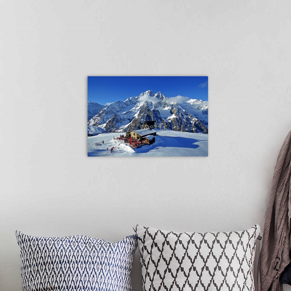 A bohemian room featuring Italy, Valle d'Aosta, Courmayeur, ski resort