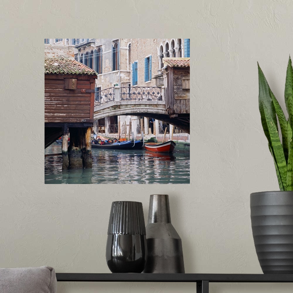 A modern room featuring Italy, Venice, Santi Apostoli bridge