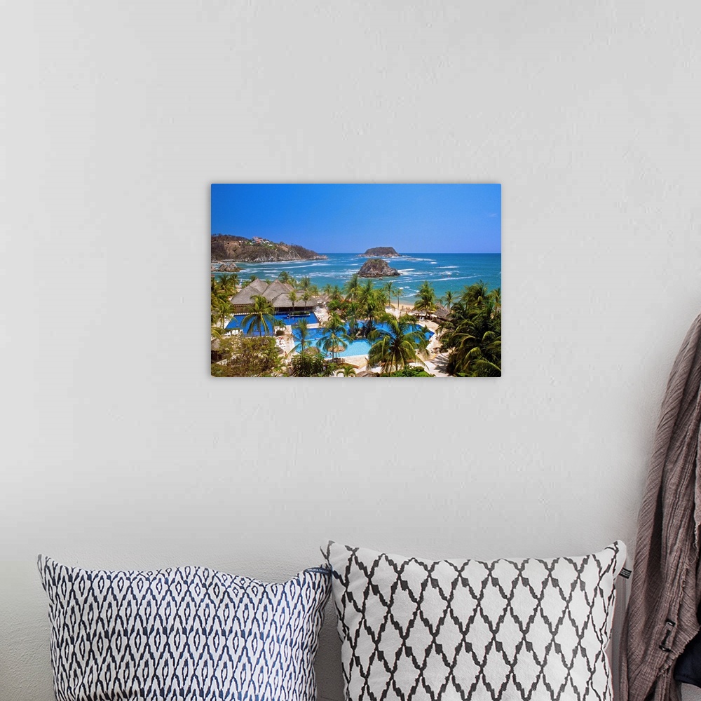 A bohemian room featuring Mexico, Oaxaca, Pacific ocean, Huatulco, Tangolunda Beach, Sheraton Hotel