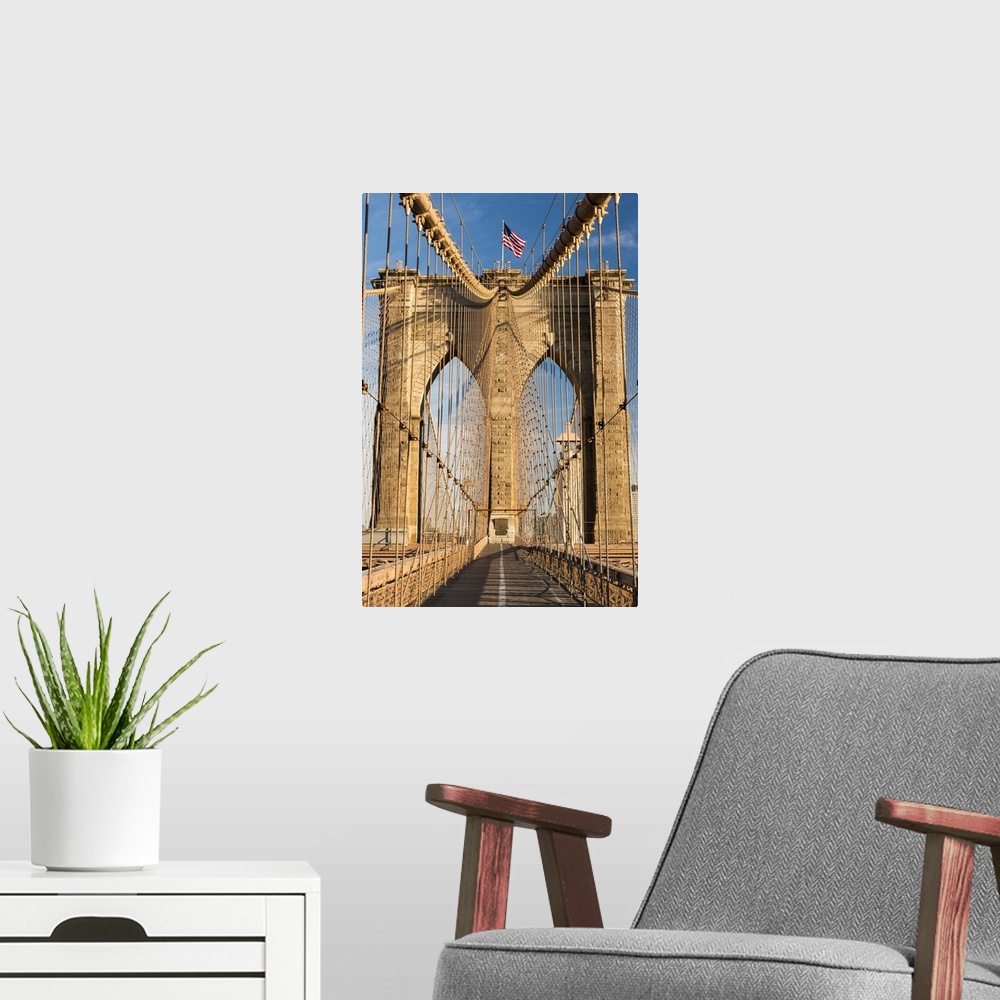 A modern room featuring USA, New York City, Brooklyn, Brooklyn Bridge.