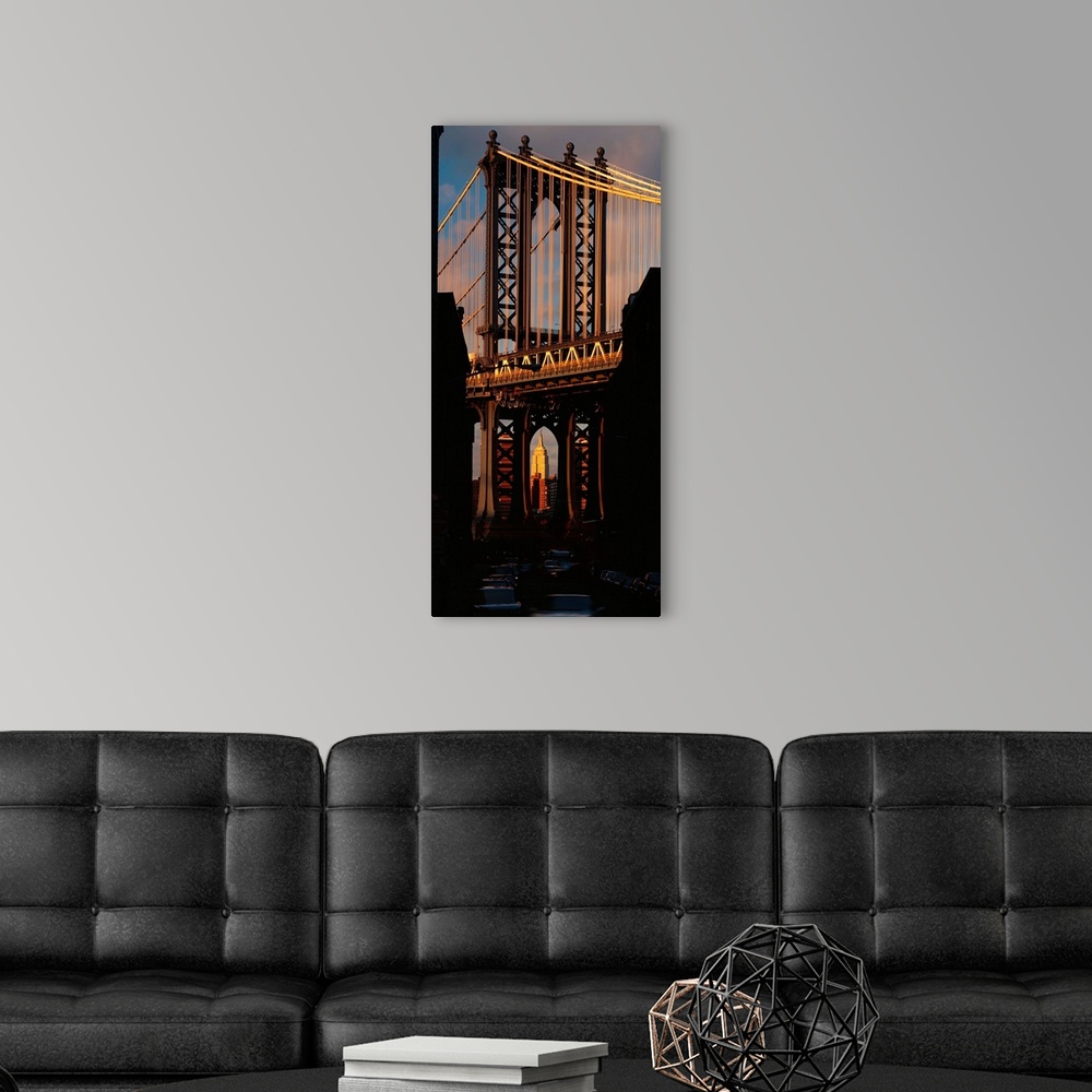 A modern room featuring New York City, Brooklyn, Brooklyn bridge and Empire State Building