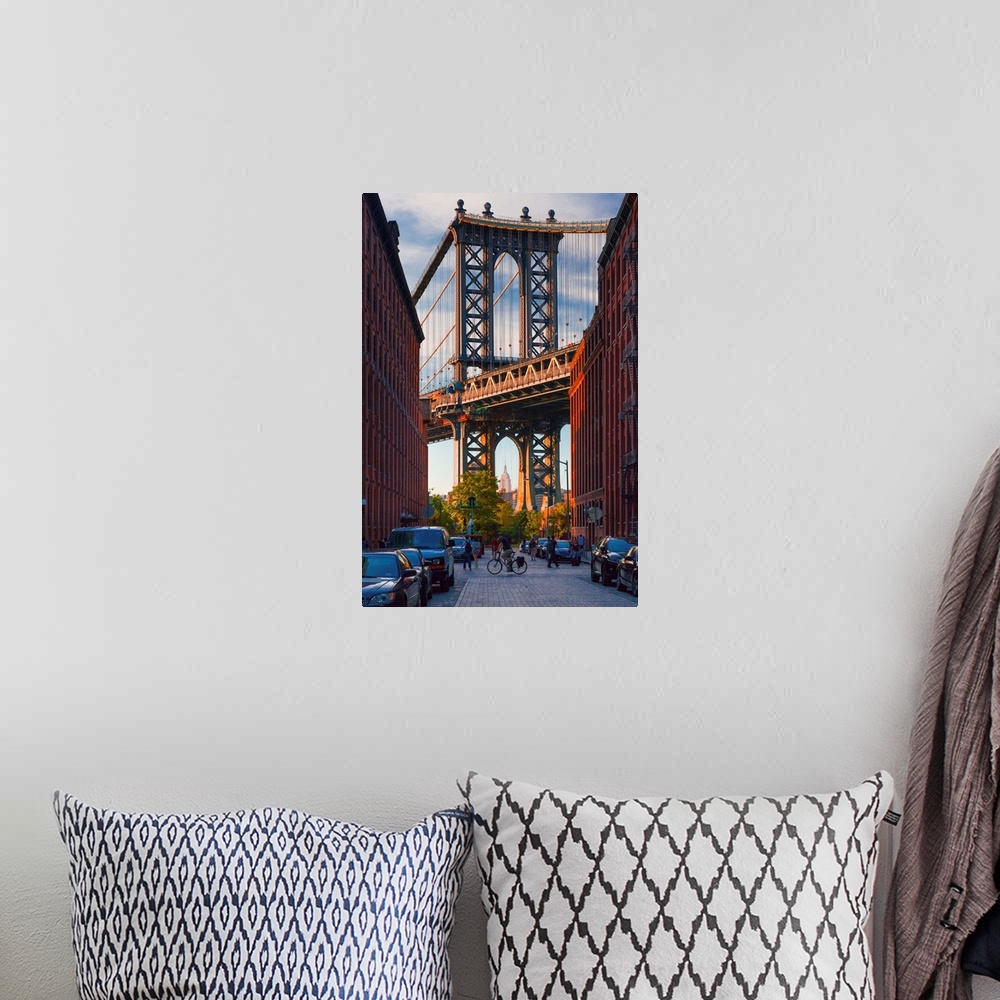 A bohemian room featuring USA, New York City, Brooklyn, Dumbo, Manhattan Bridge.