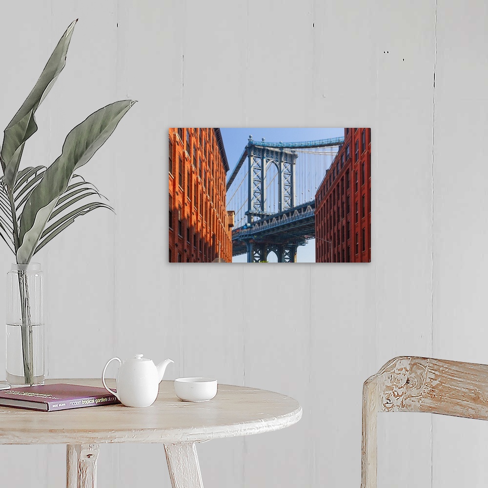 A farmhouse room featuring USA, New York City, Brooklyn, Dumbo, Manhattan Bridge.