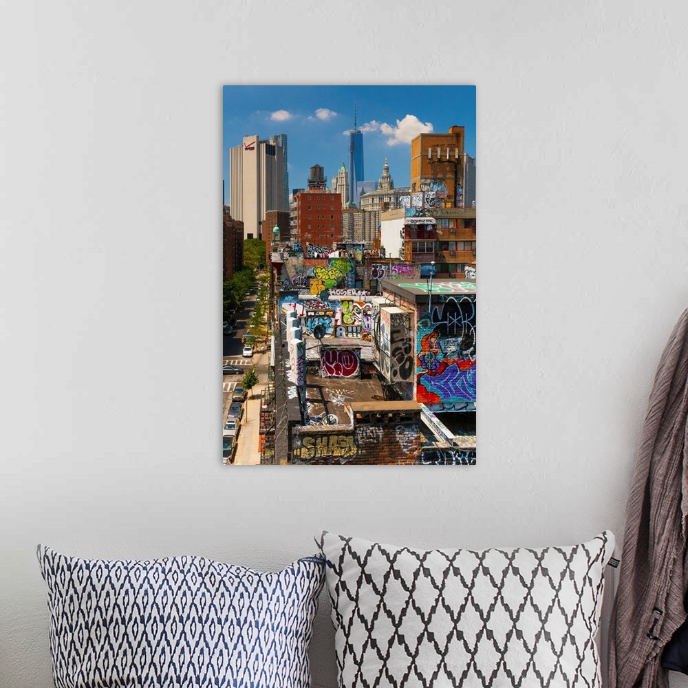 A bohemian room featuring USA, New York City, Brooklyn, Dumbo, View from Manhattan bridge.